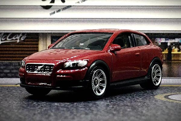 Matchbox Volvo C30 Car Toy in Red